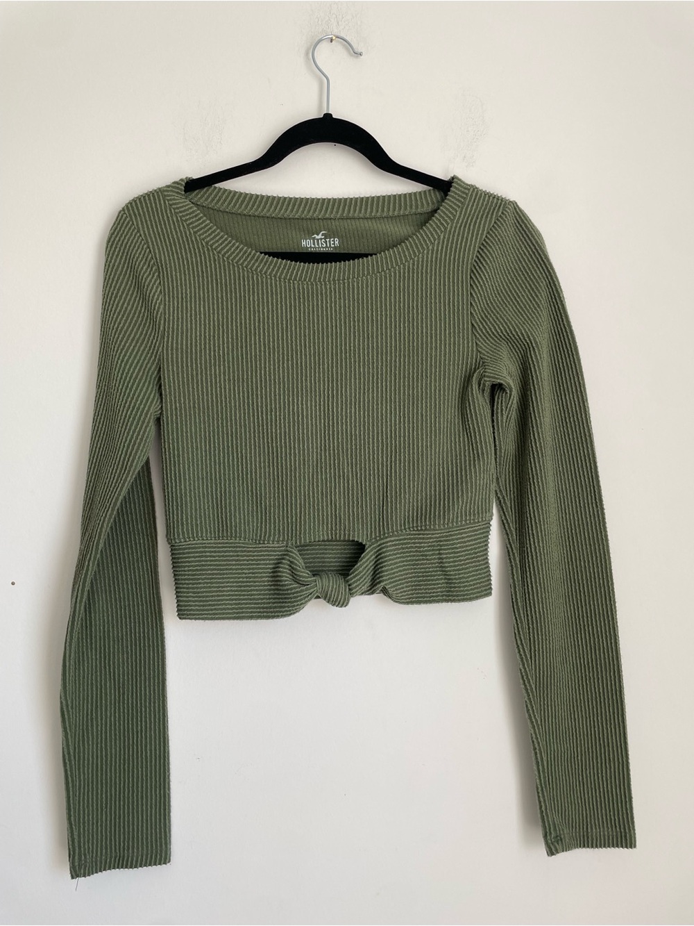 Hollister Olive Green Ribbed Long Sleeve Crop Top Size M Earthy Textured